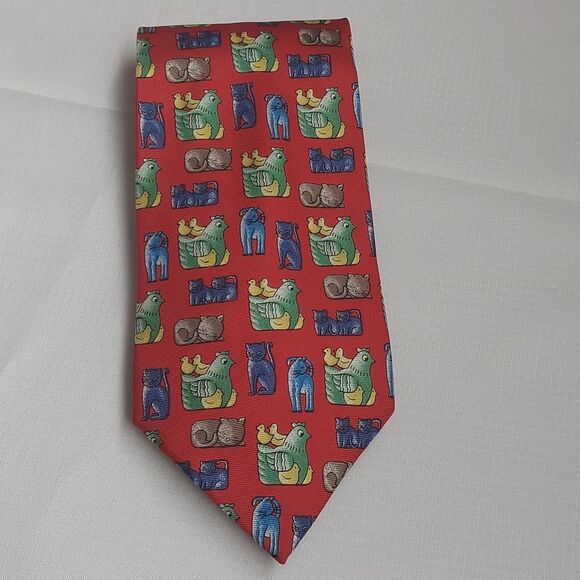 Museum Artifacts 100% Silk Neoclassical Sculpture Tie  Galea Made in Italy Museum Artifacts Novelty Print Silk Necktie